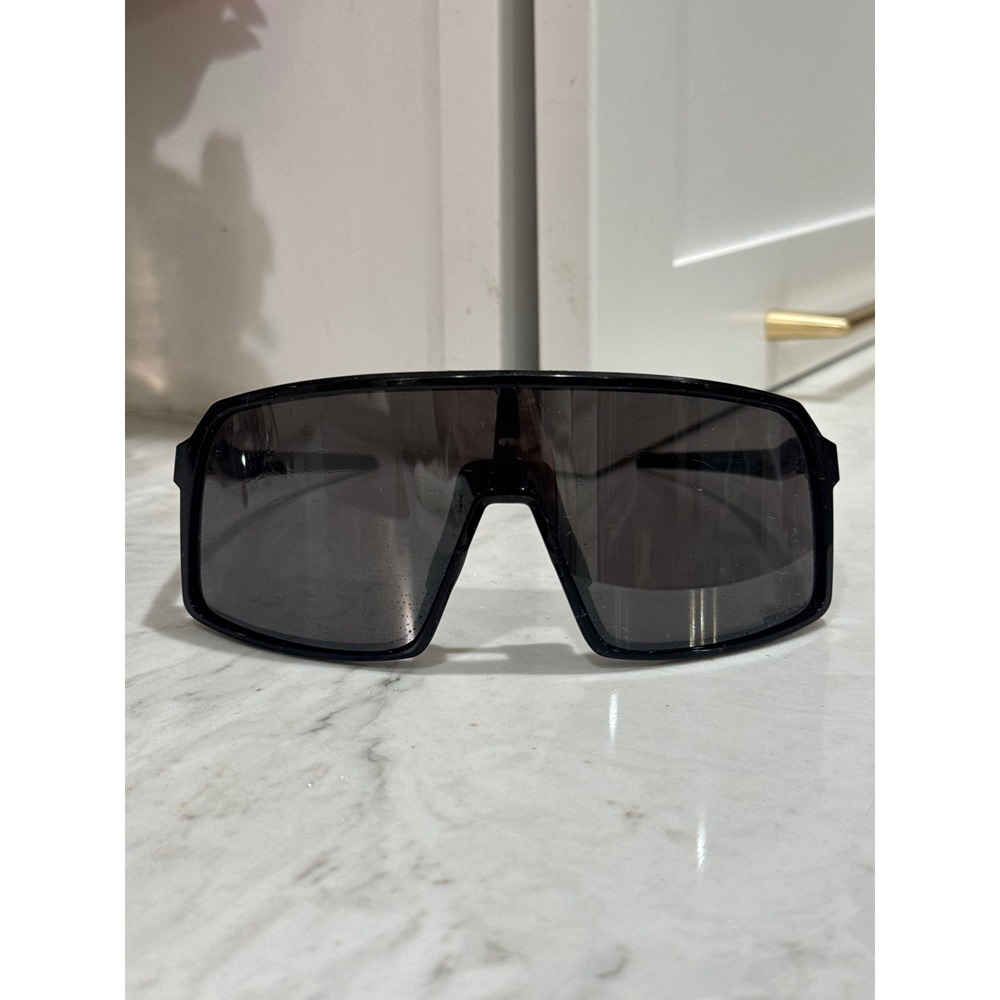 Oakley Sutro Sunglasses Unisex Black Prizm Shield OO9406-0137 Sport Style Run